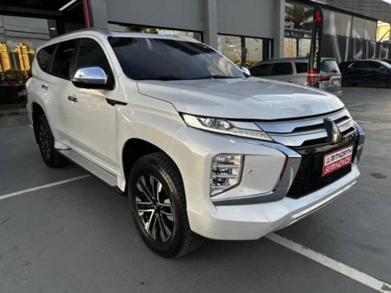 MITSUBISHI PAJERO SPORT 2.4 16V MIVEC TURBO DIESEL HPE-S AWD AUTOMÁTICO